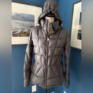 Calvin Klein packable puffer jacket